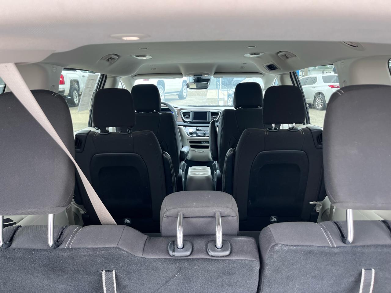 Chrysler Voyager LX 2023