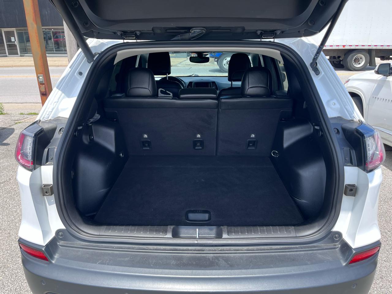 Jeep Cherokee Latitude Lux FWD 2022