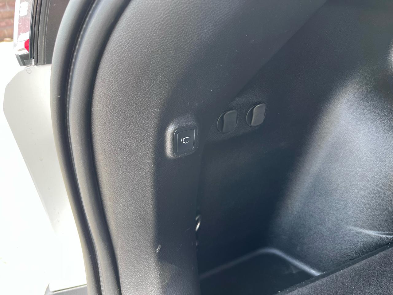 Jeep Cherokee Latitude Lux FWD 2022