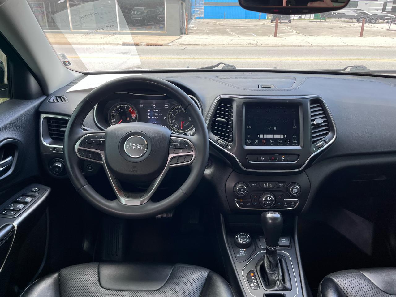 Jeep Cherokee Latitude Lux FWD 2022