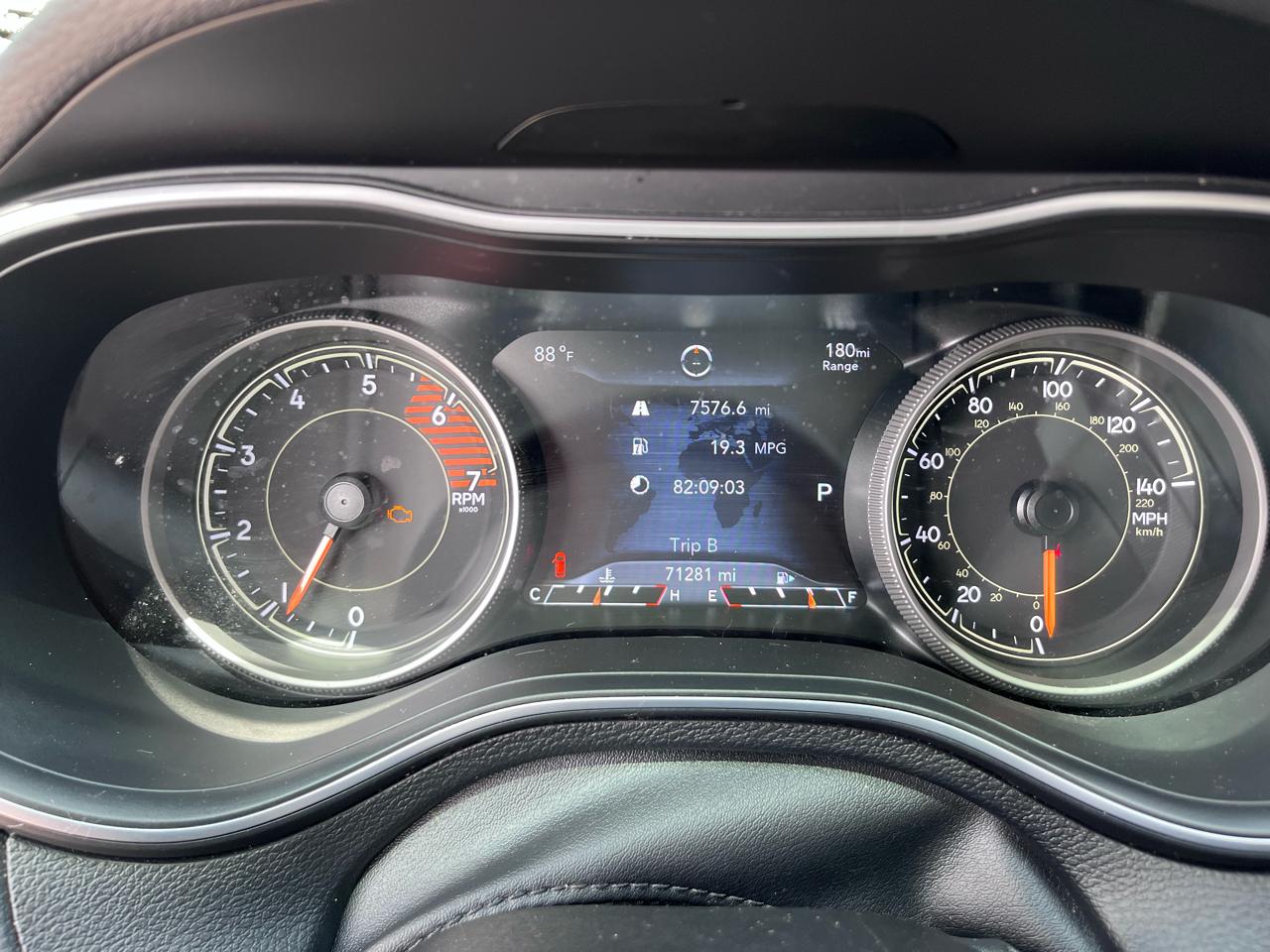 Jeep Cherokee Latitude Lux FWD 2022