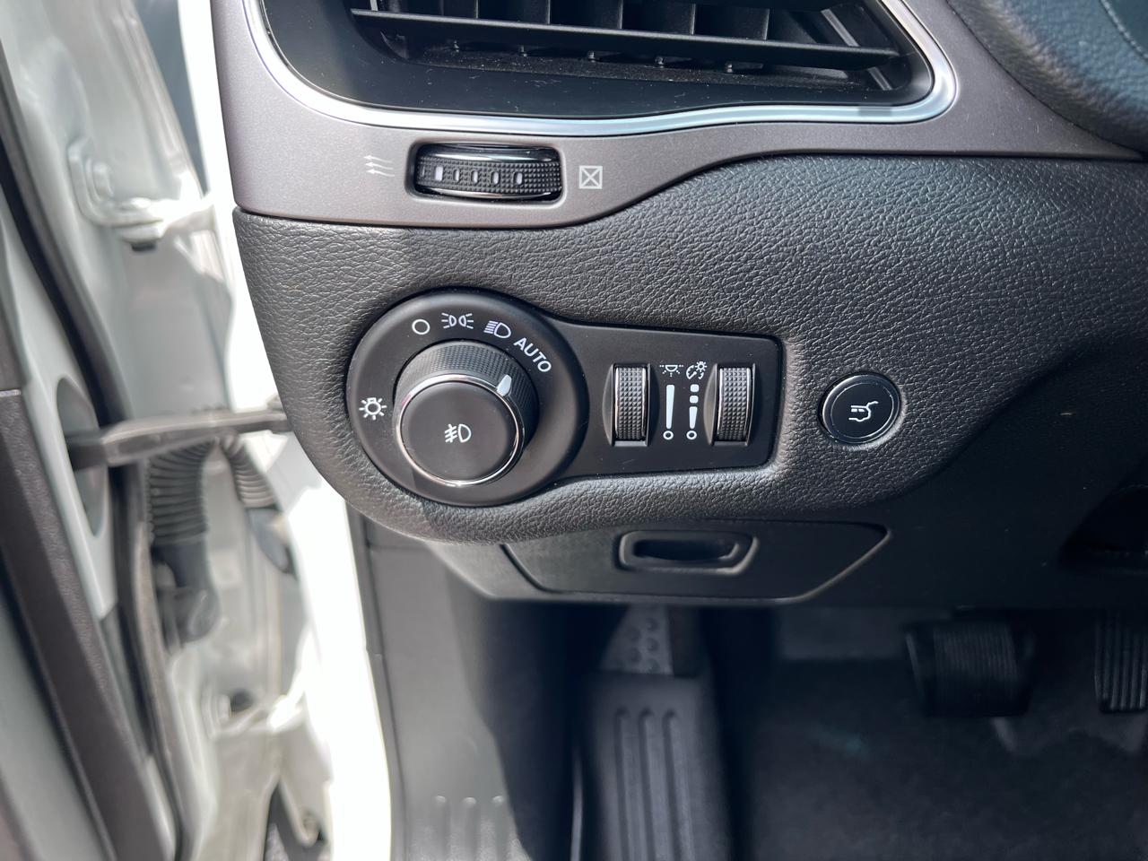 Jeep Cherokee Latitude Lux FWD 2022