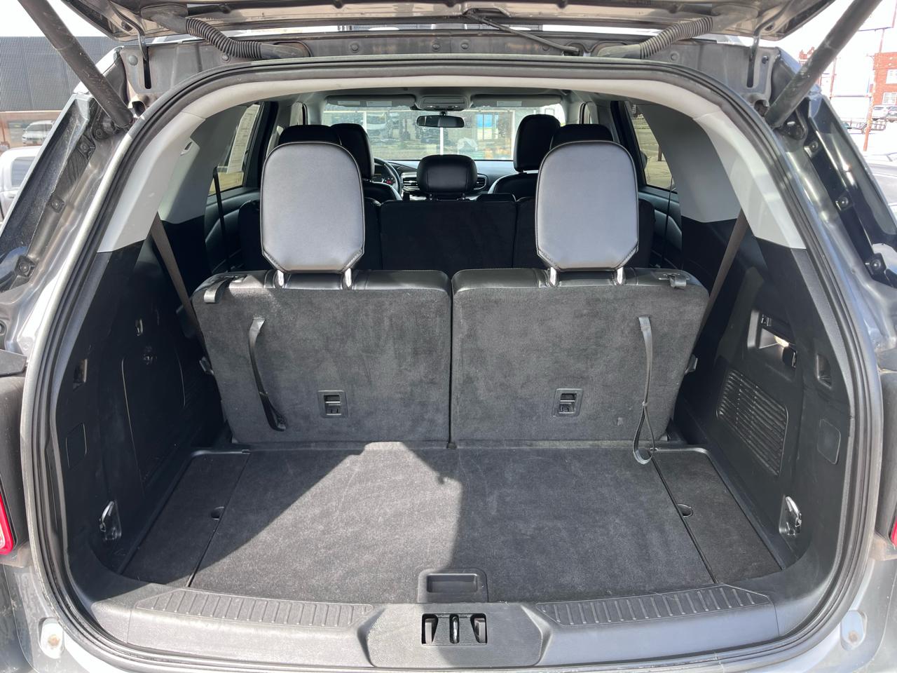 Ford Explorer XLT AWD 2024