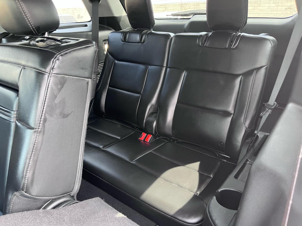 Ford Explorer XLT AWD 2024