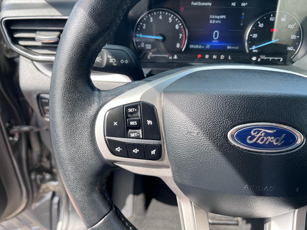 Ford Explorer XLT AWD 2024