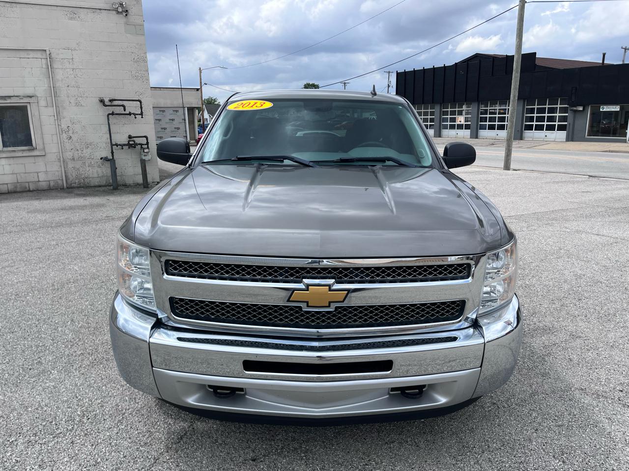 Chevrolet Silverado 1500 4dr Ext Cab 143.5" WB LS 2013