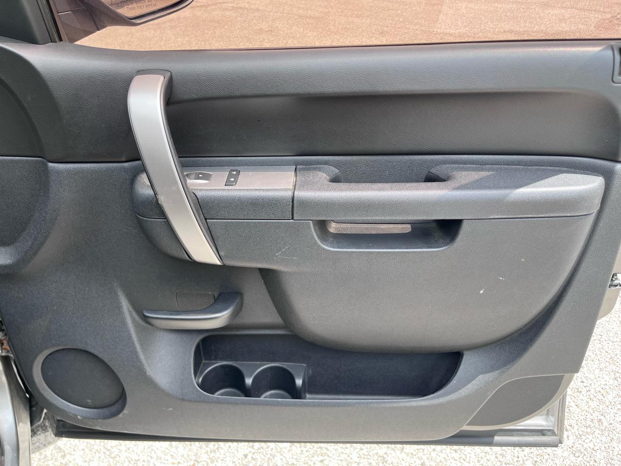 Chevrolet Silverado 1500 4dr Ext Cab 143.5" WB LS 2013