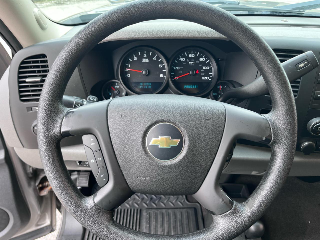 Chevrolet Silverado 1500 4dr Ext Cab 143.5" WB LS 2013