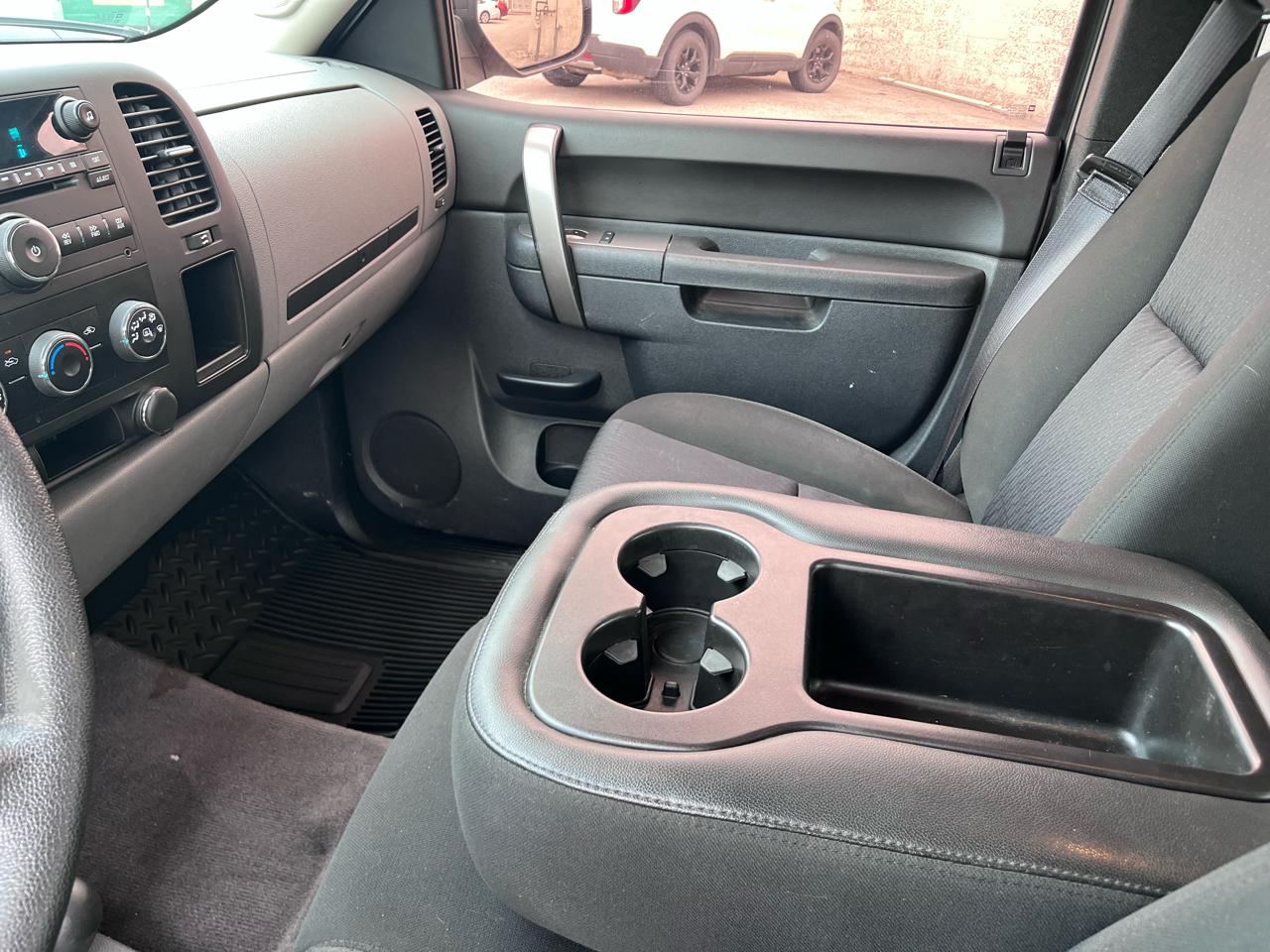 Chevrolet Silverado 1500 4dr Ext Cab 143.5" WB LS 2013