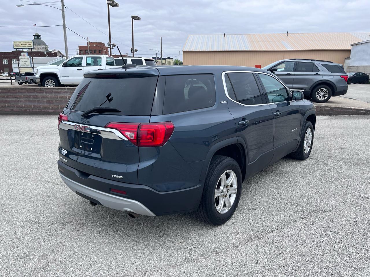 GMC Acadia SLE-1 AWD 2019