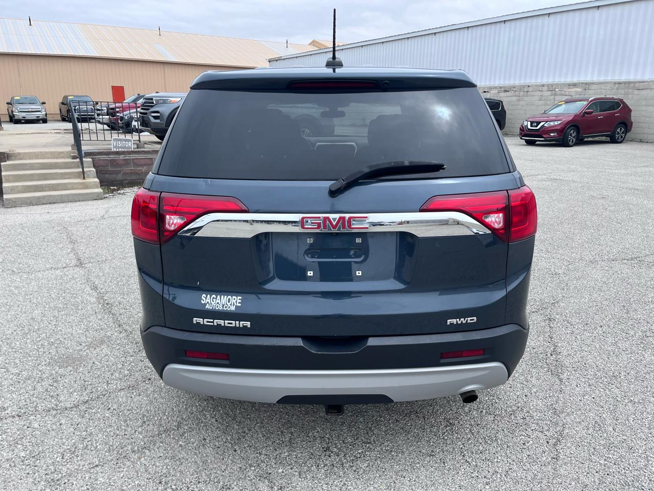 GMC Acadia SLE-1 AWD 2019