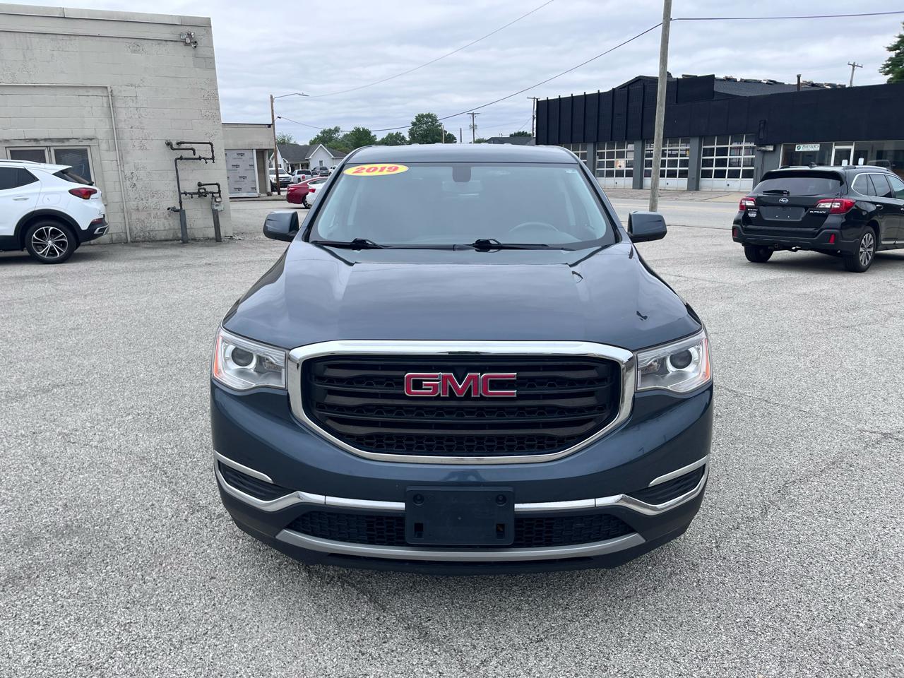 GMC Acadia SLE-1 AWD 2019