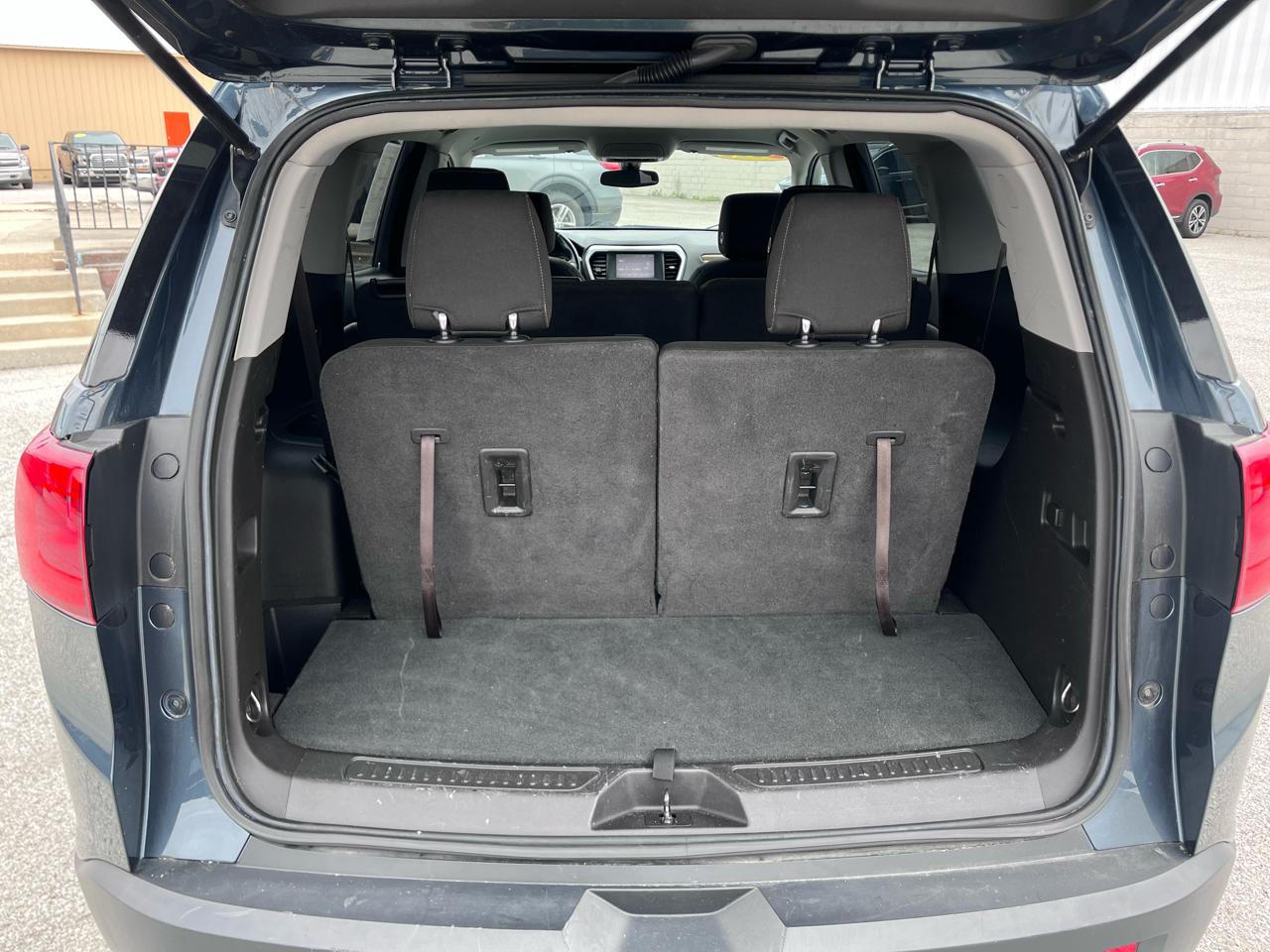 GMC Acadia SLE-1 AWD 2019