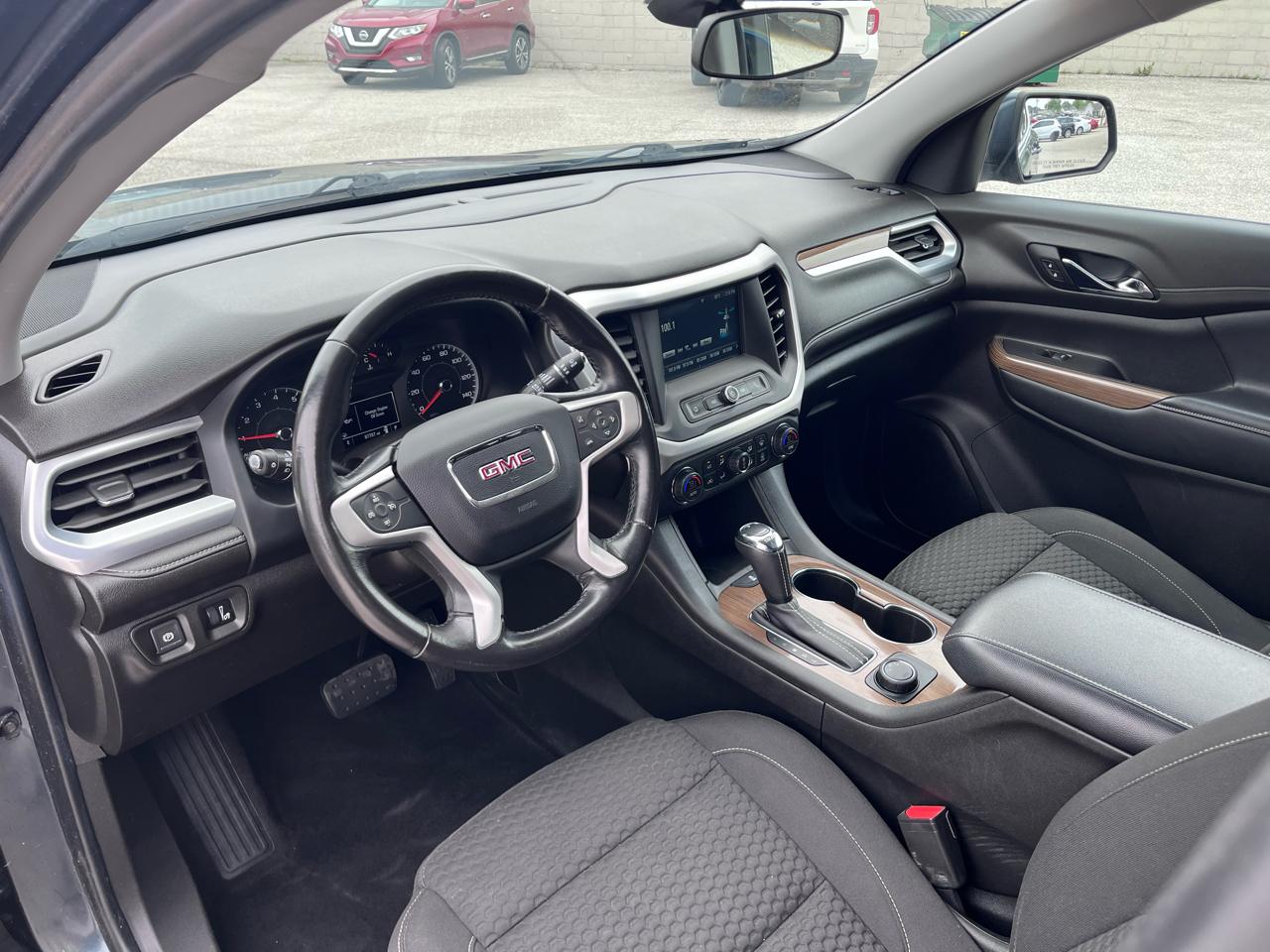GMC Acadia SLE-1 AWD 2019