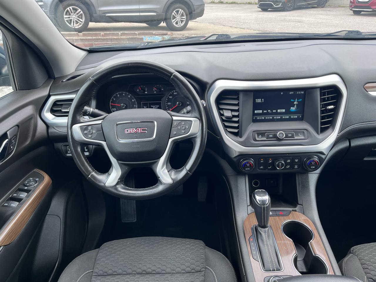 GMC Acadia SLE-1 AWD 2019