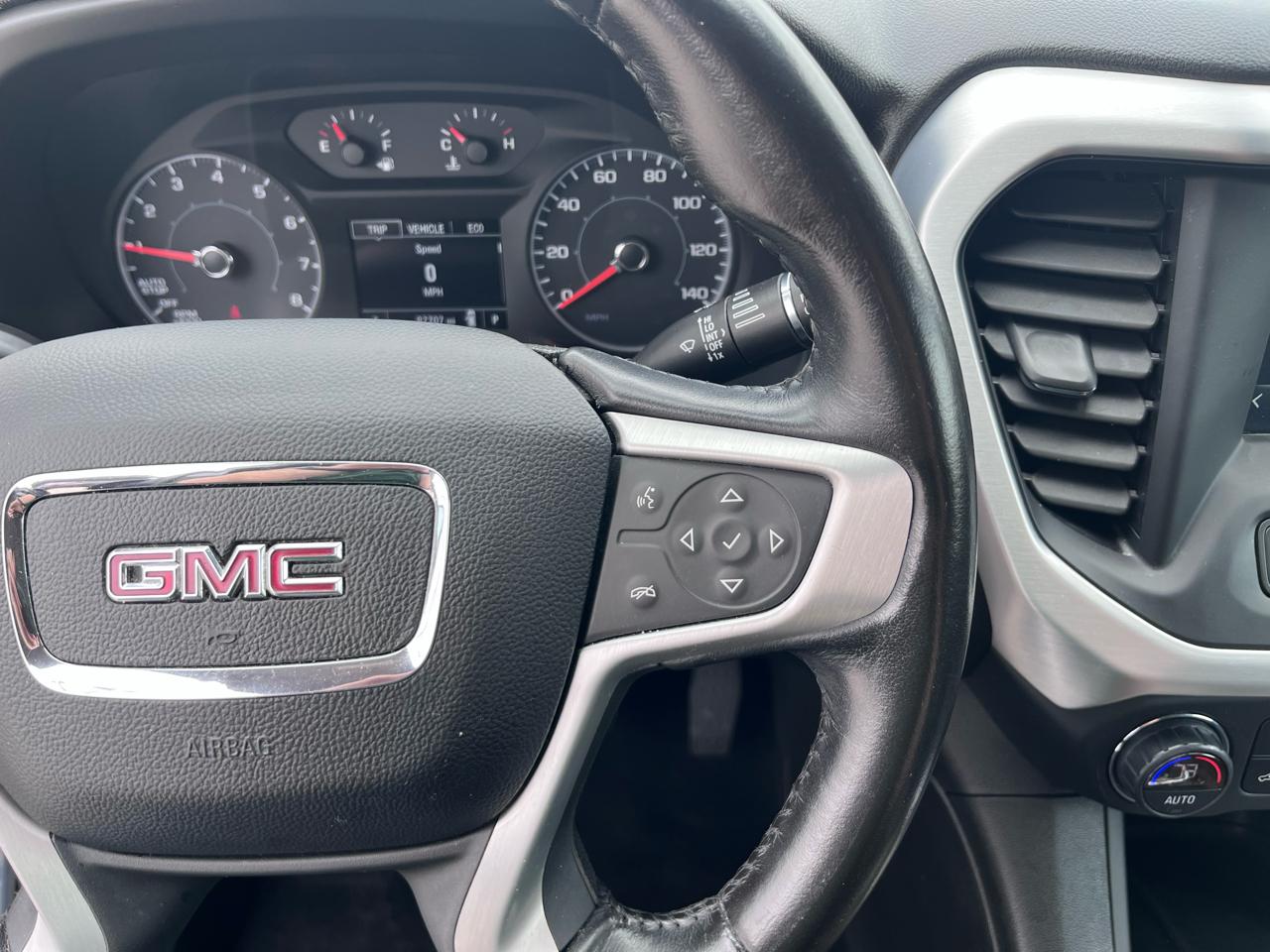 GMC Acadia SLE-1 AWD 2019