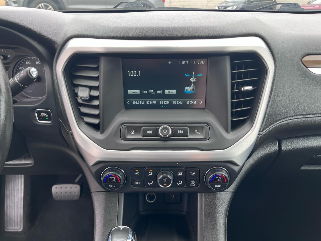 GMC Acadia SLE-1 AWD 2019