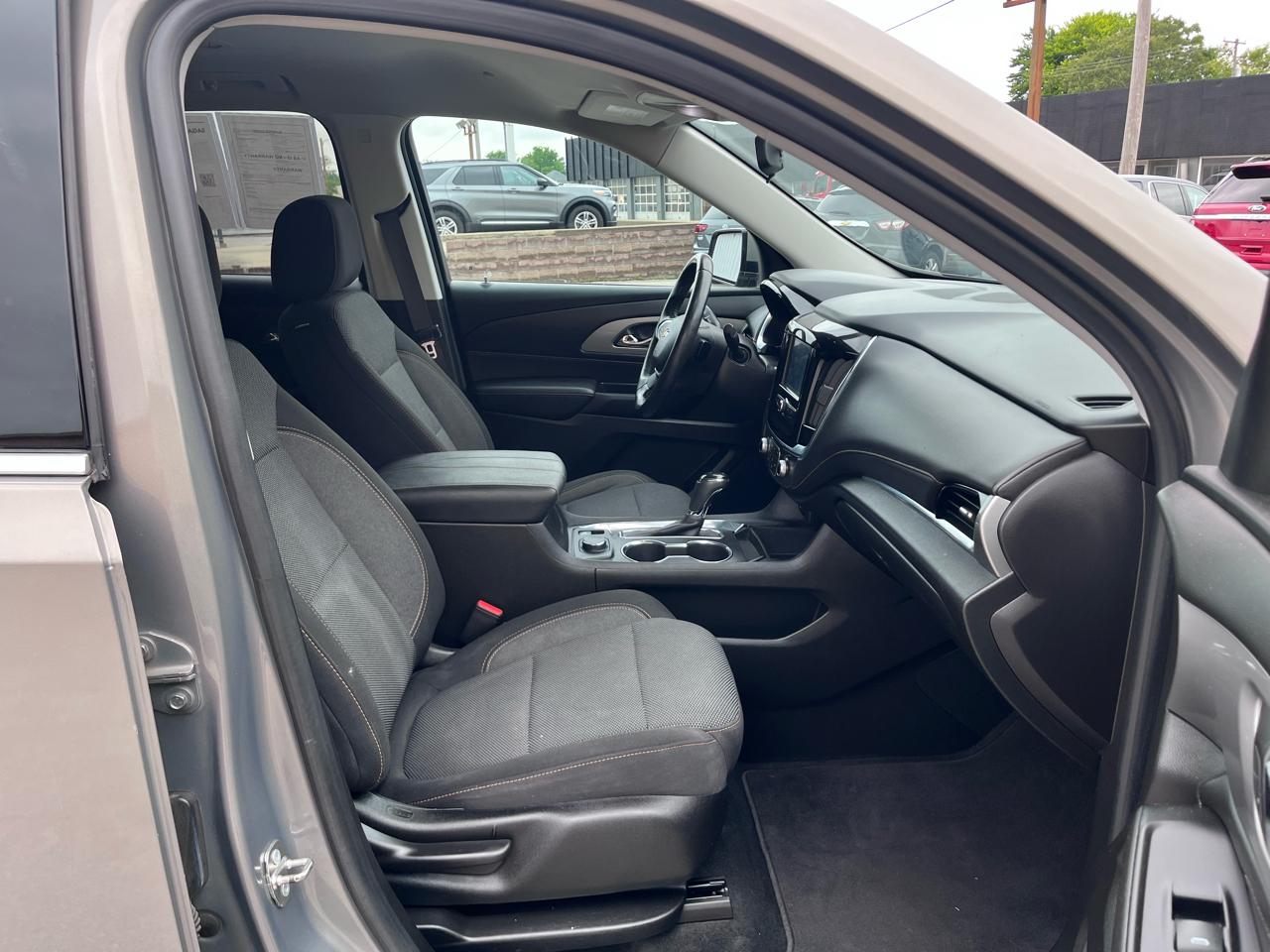 Chevrolet Traverse LT Cloth FWD 2018