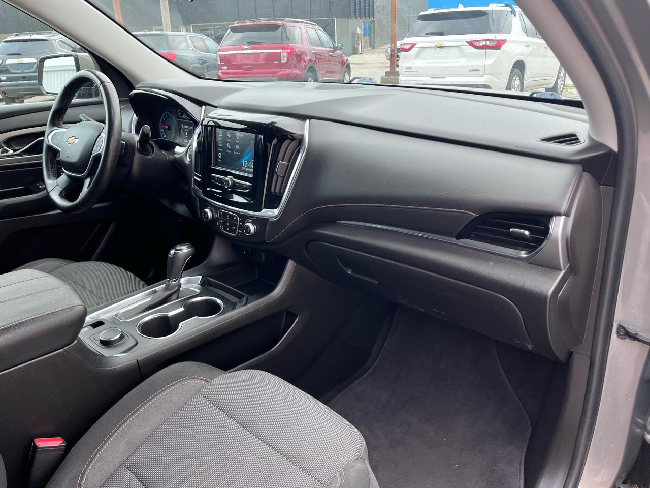 Chevrolet Traverse LT Cloth FWD 2018
