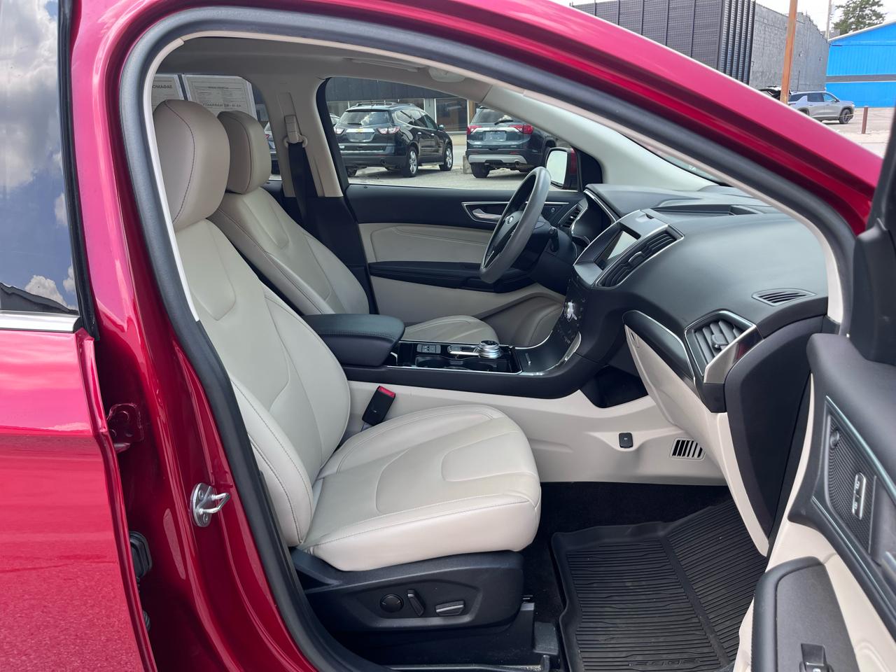 Ford Edge Titanium 2020