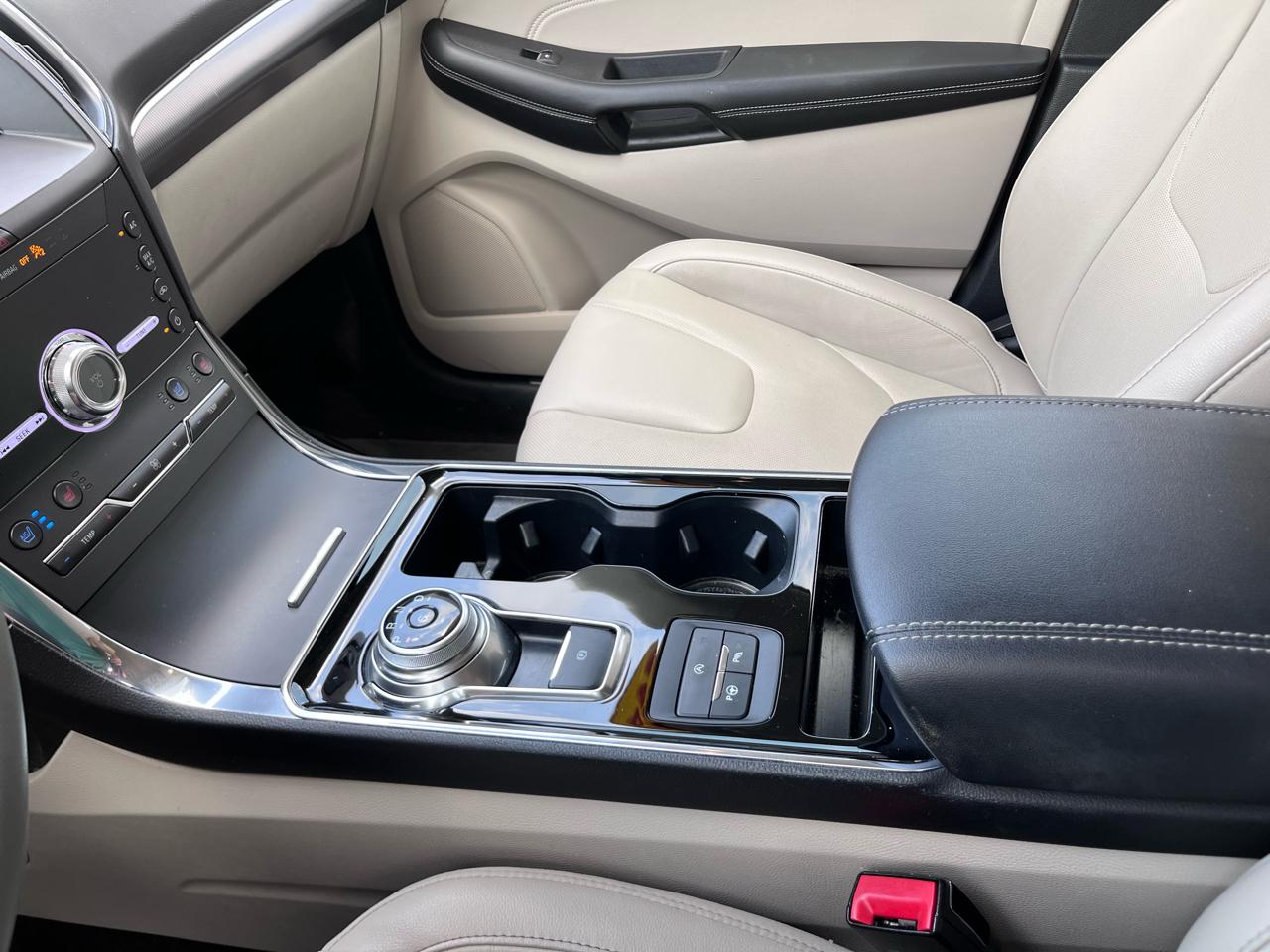 Ford Edge Titanium 2020