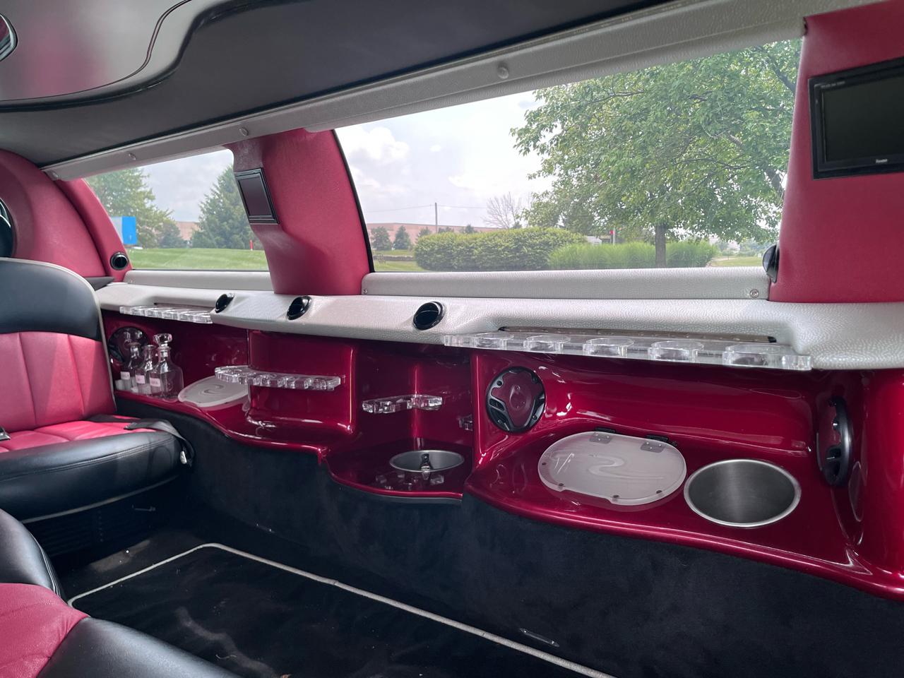 Lincoln Town Car Executive Limo 2008