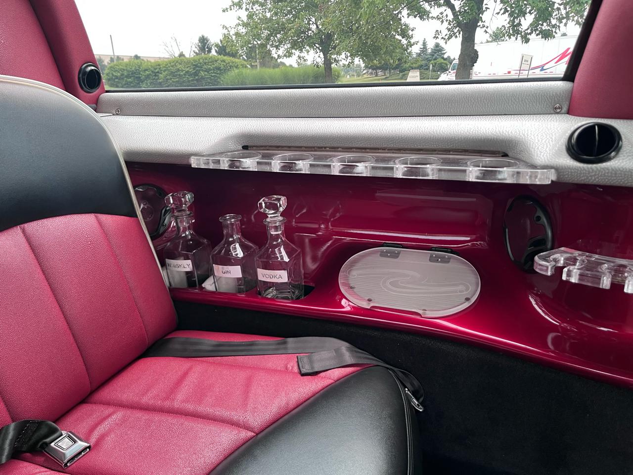 Lincoln Town Car Executive Limo 2008