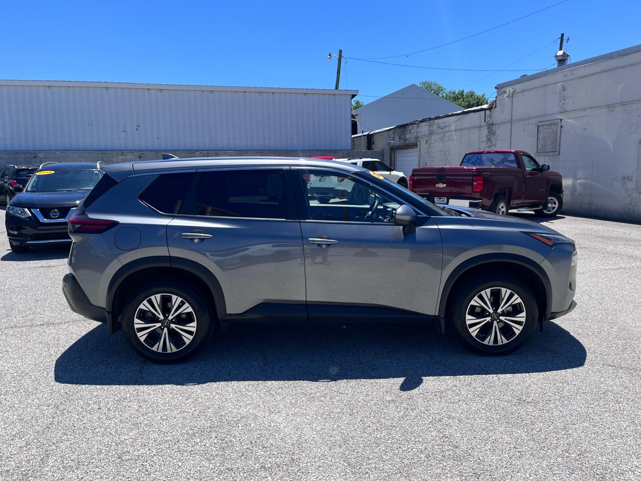 Nissan Rogue SV 2023