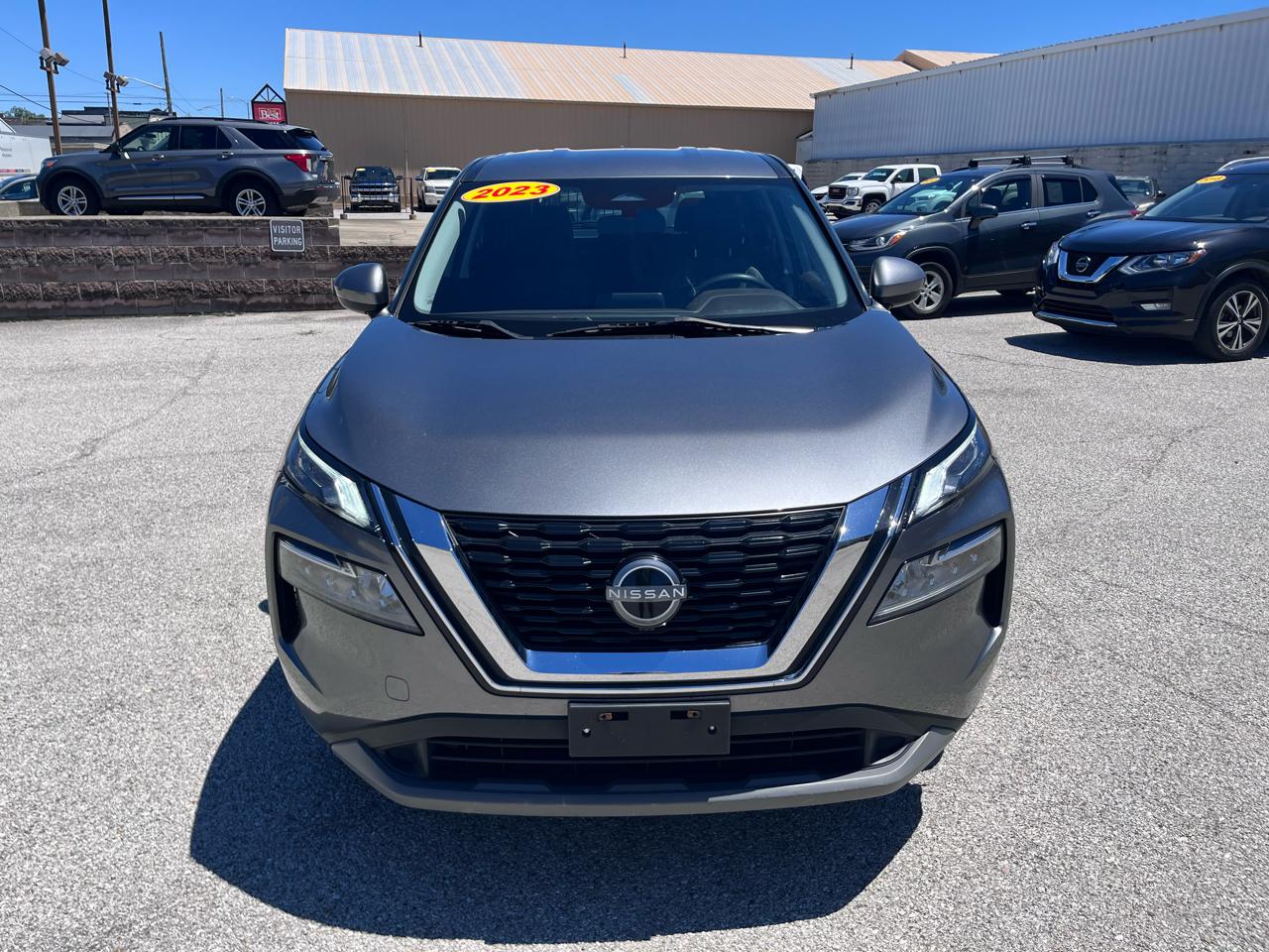 Nissan Rogue SV 2023