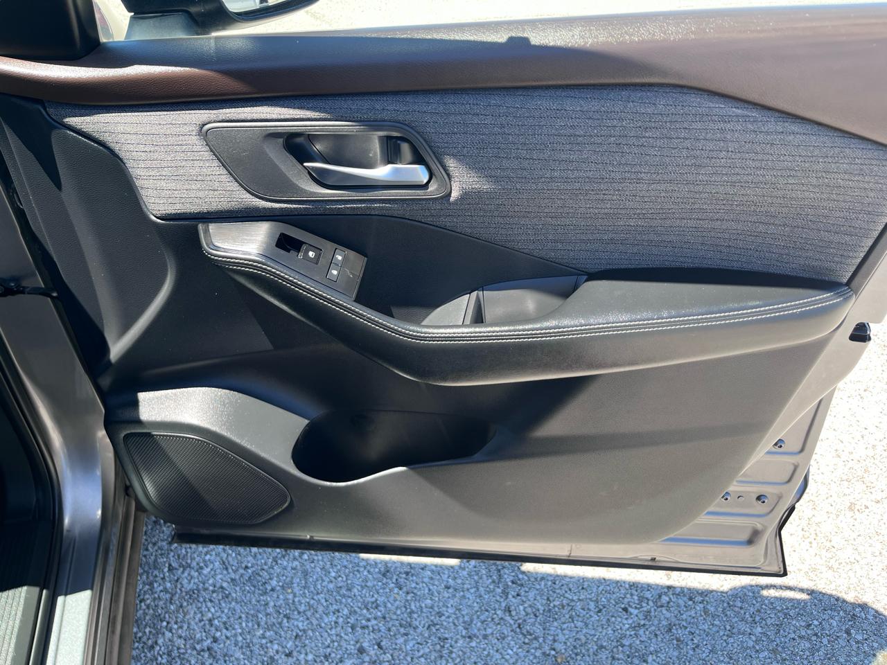 Nissan Rogue SV 2023
