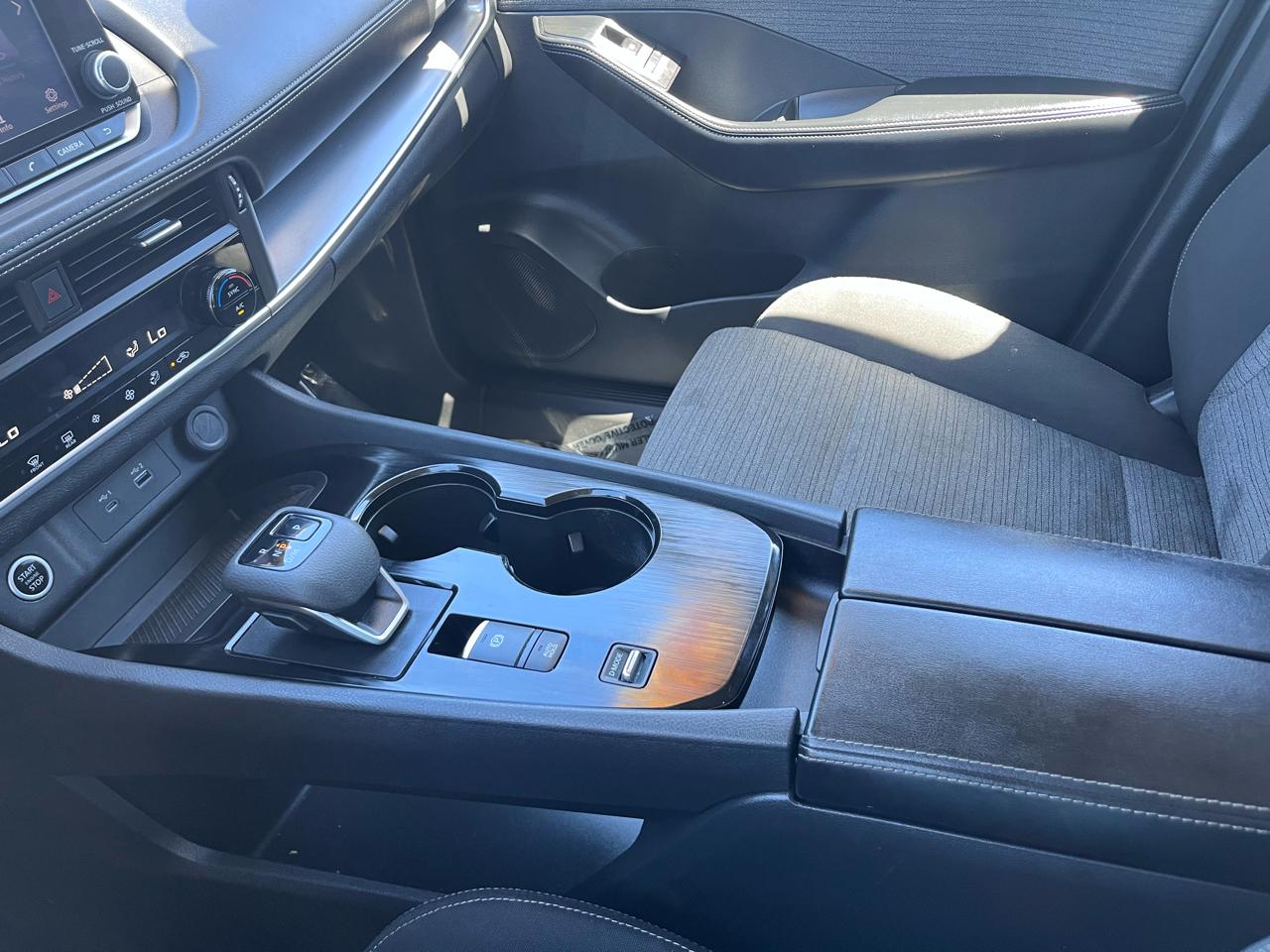 Nissan Rogue SV 2023