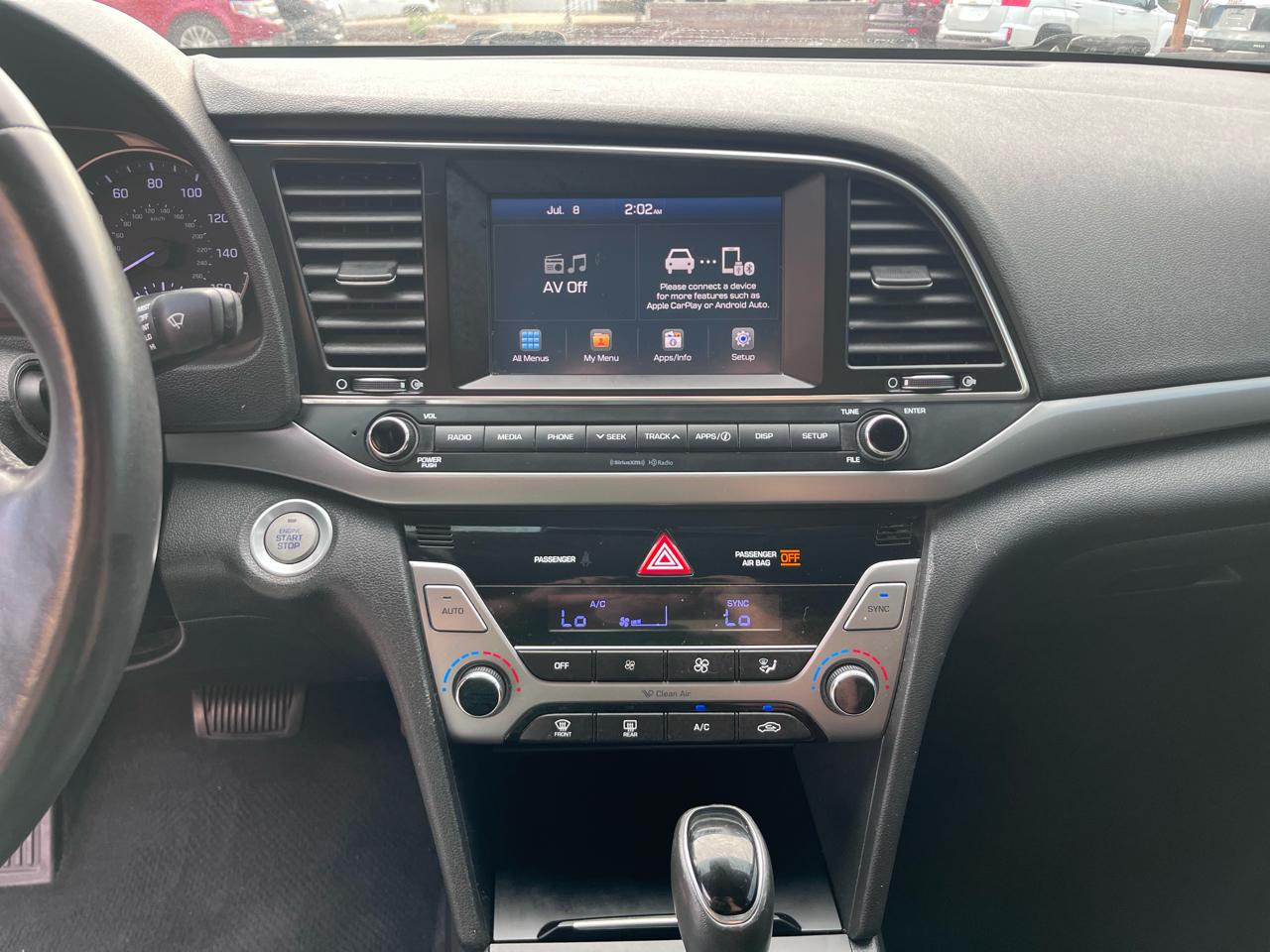 Hyundai Elantra Value Edition 6A 2017