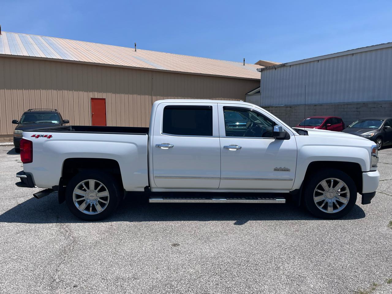 Chevrolet Silverado 1500 High Country Crew Cab Long Box 4WD 2018