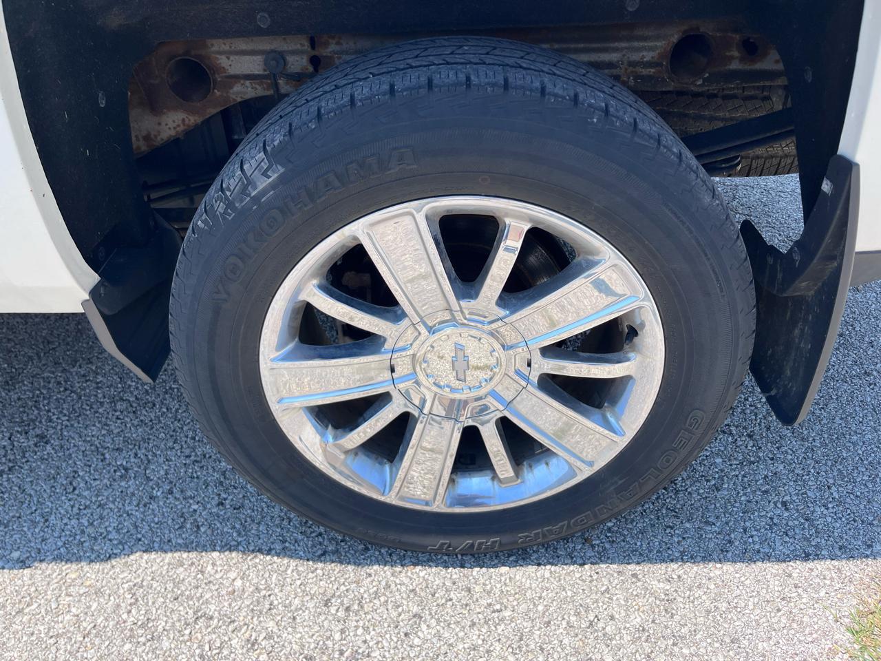 Chevrolet Silverado 1500 High Country Crew Cab Long Box 4WD 2018