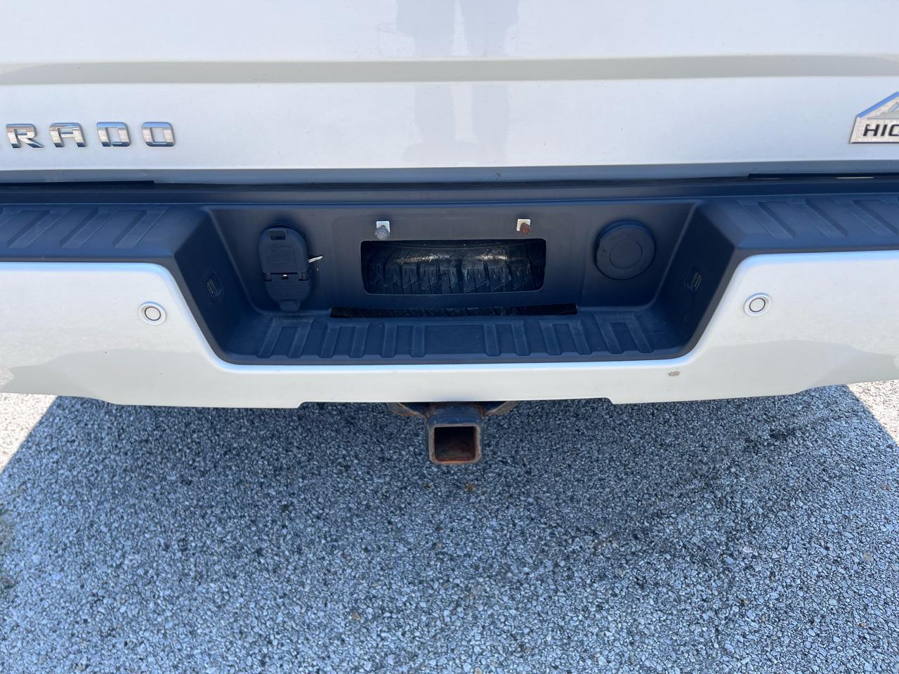 Chevrolet Silverado 1500 High Country Crew Cab Long Box 4WD 2018