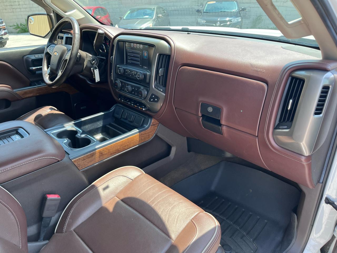 Chevrolet Silverado 1500 High Country Crew Cab Long Box 4WD 2018