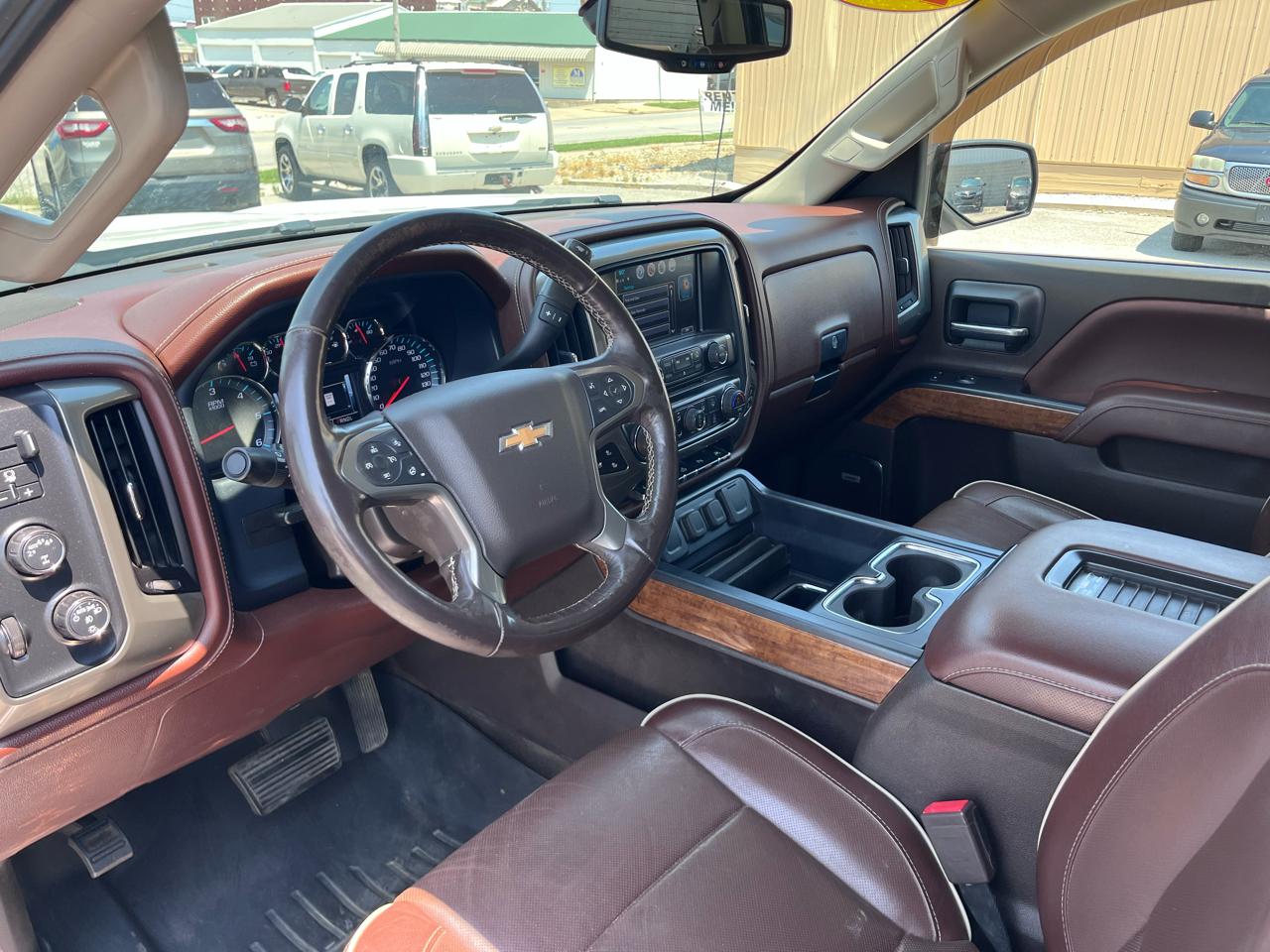 Chevrolet Silverado 1500 High Country Crew Cab Long Box 4WD 2018