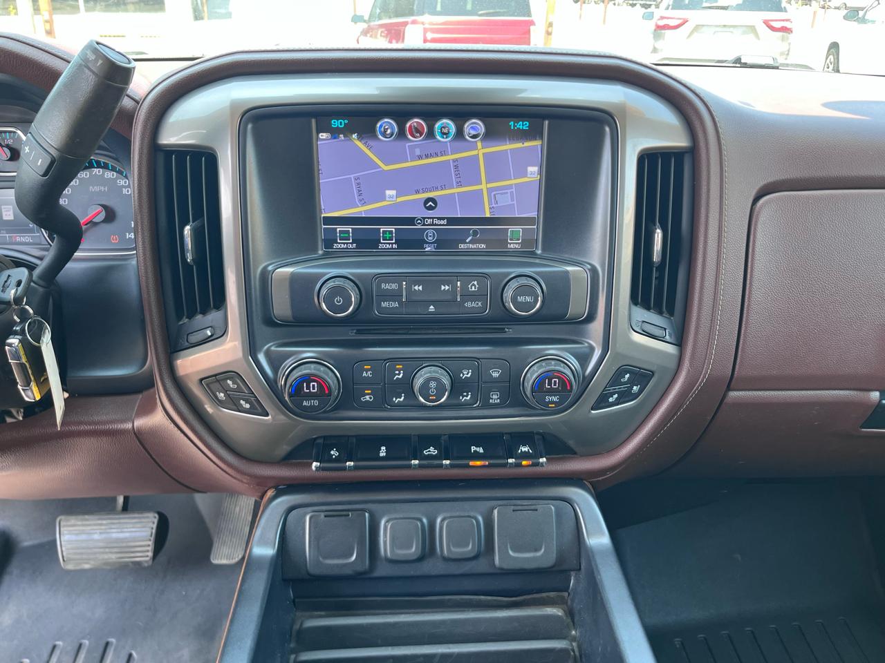 Chevrolet Silverado 1500 High Country Crew Cab Long Box 4WD 2018