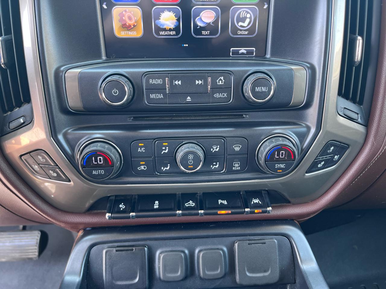 Chevrolet Silverado 1500 High Country Crew Cab Long Box 4WD 2018