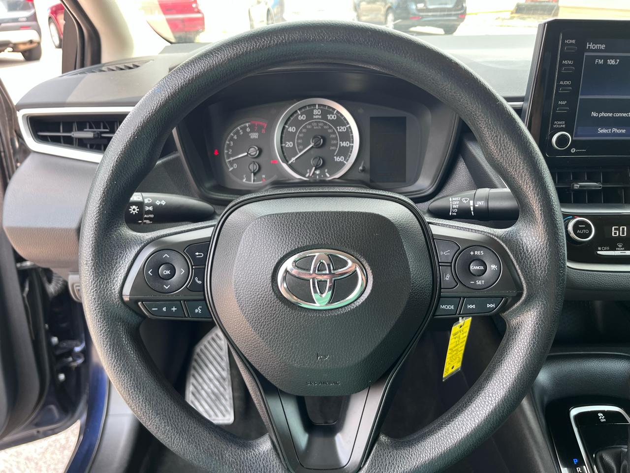 2022 Toyota Corolla LE - Photo 24