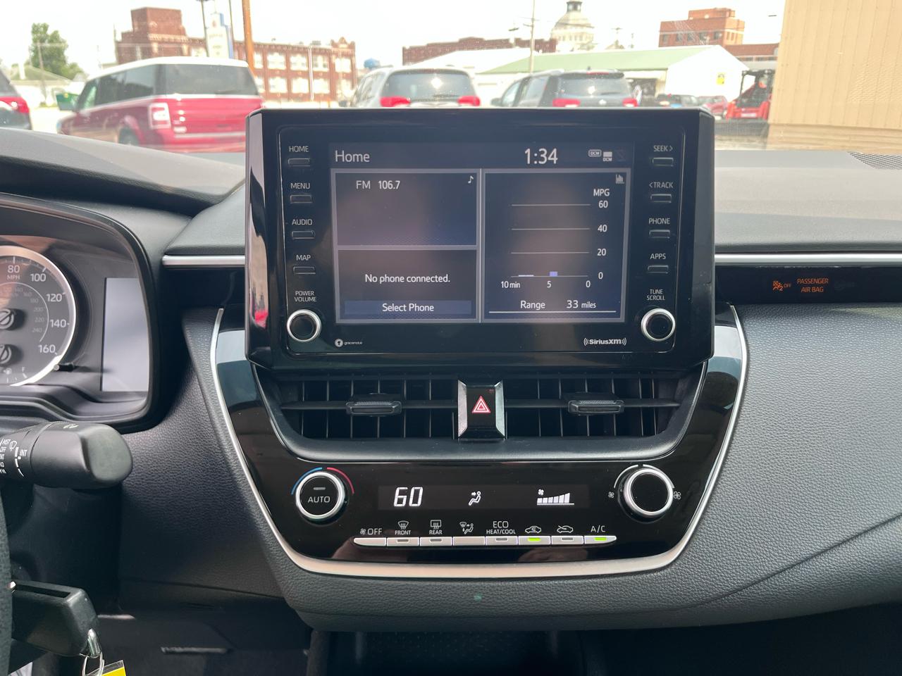2022 Toyota Corolla LE - Photo 29