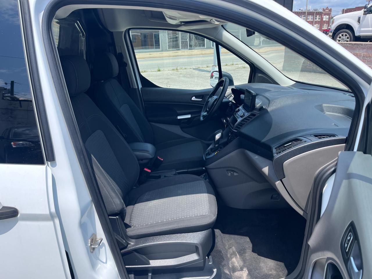 Ford Transit Connect Cargo Van XLT LWB 2022