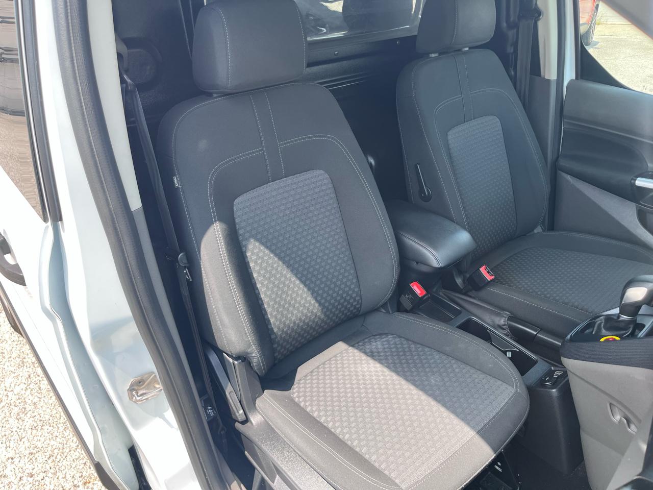 Ford Transit Connect Cargo Van XLT LWB 2022