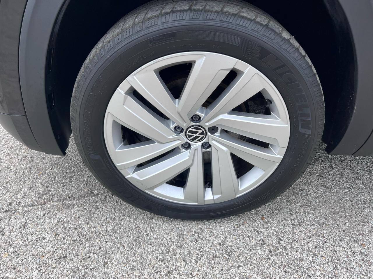 Volkswagen Atlas Cross Sport SE w/Technology 4MOTION 2020