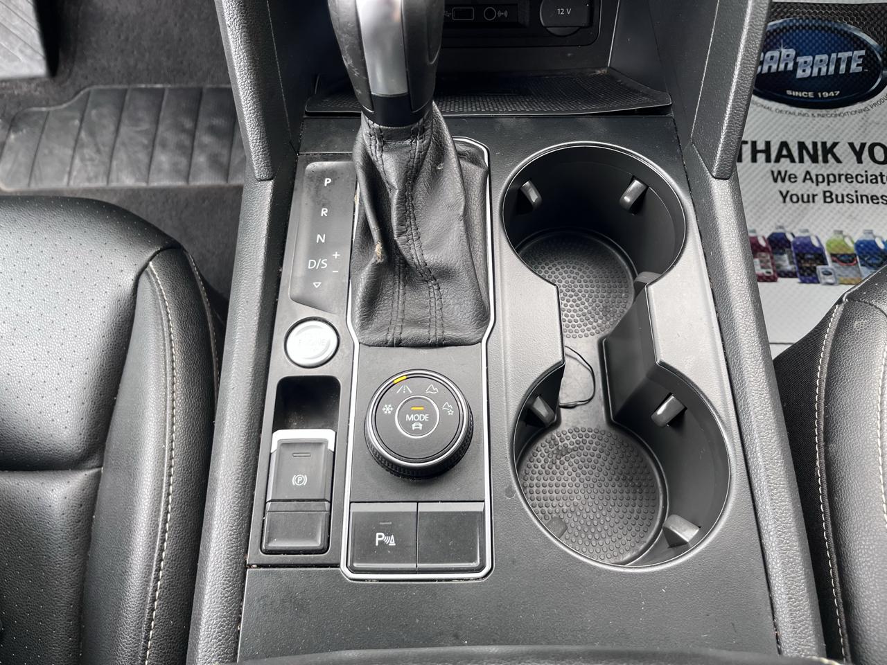 Volkswagen Atlas Cross Sport SE w/Technology 4MOTION 2020