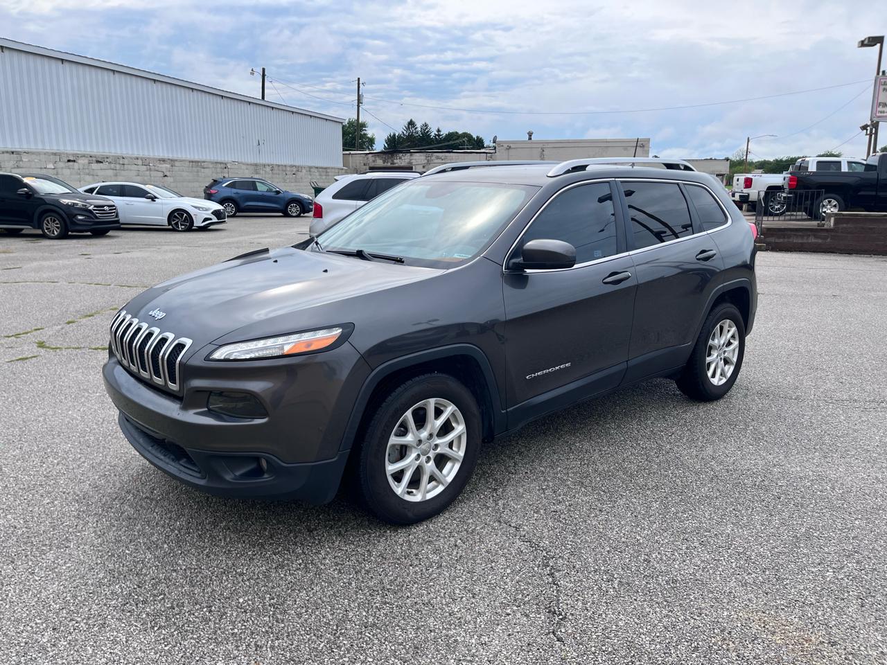Jeep Cherokee Latitude FWD 2017