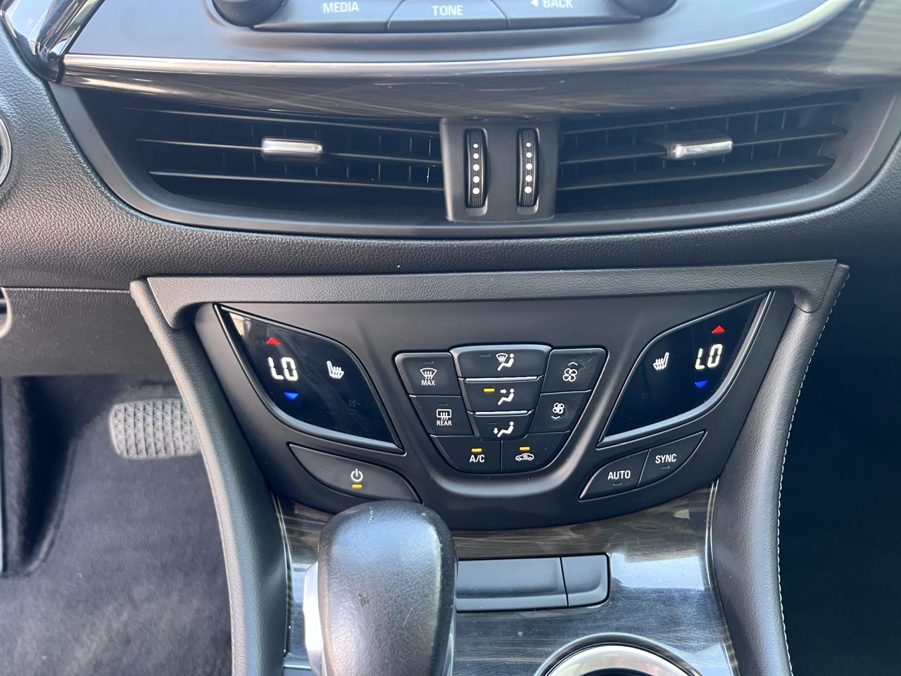Buick Envision Preferred AWD 2019