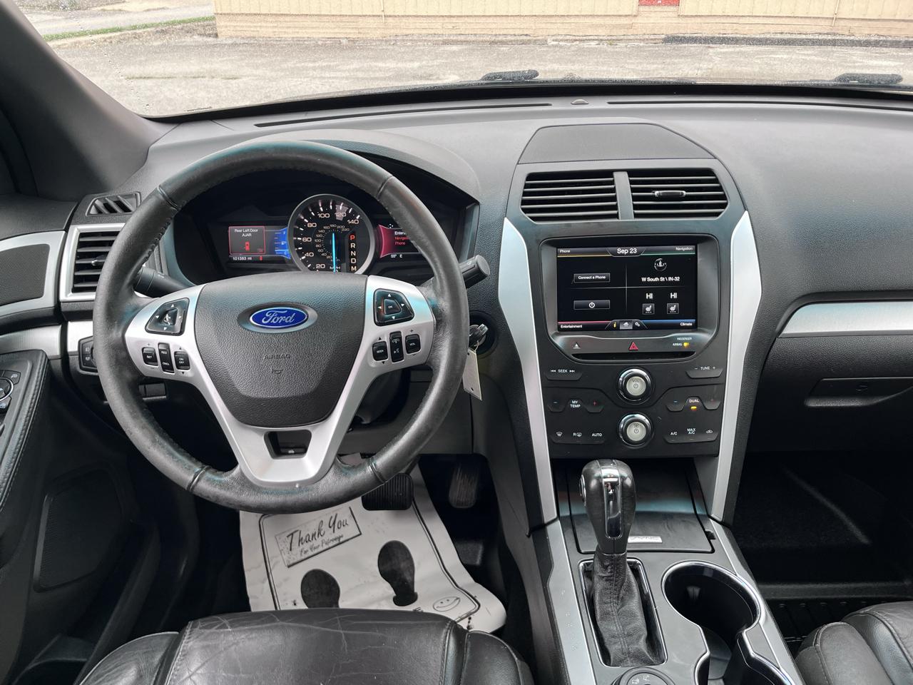 Ford Explorer XLT 4WD 2015