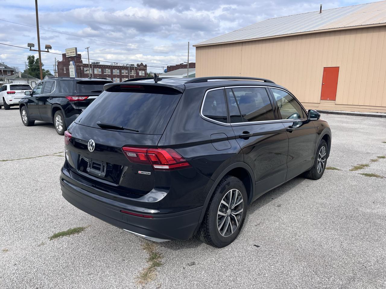 Volkswagen Tiguan SE 4Motion AWD 2019