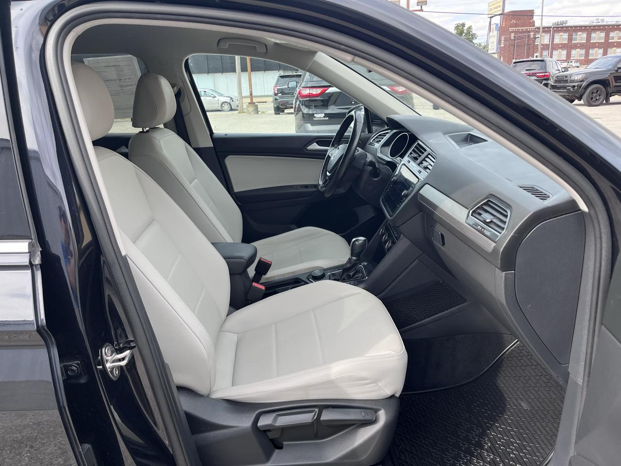 Volkswagen Tiguan SE 4Motion AWD 2019